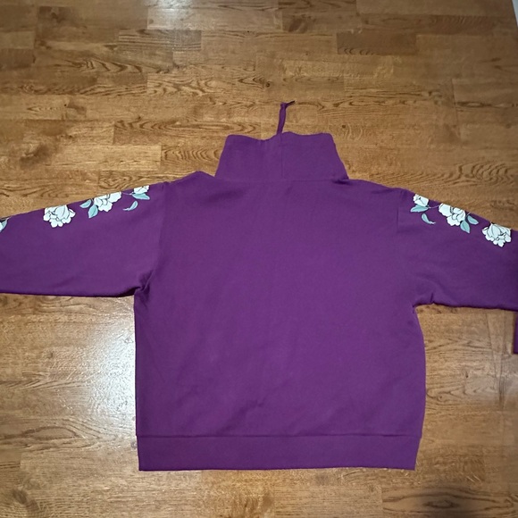 NWT VS PINK Purple & White Floral Cowl Neck Everyday Lounge Pullover Sweatshirt - Picture 7 of 14